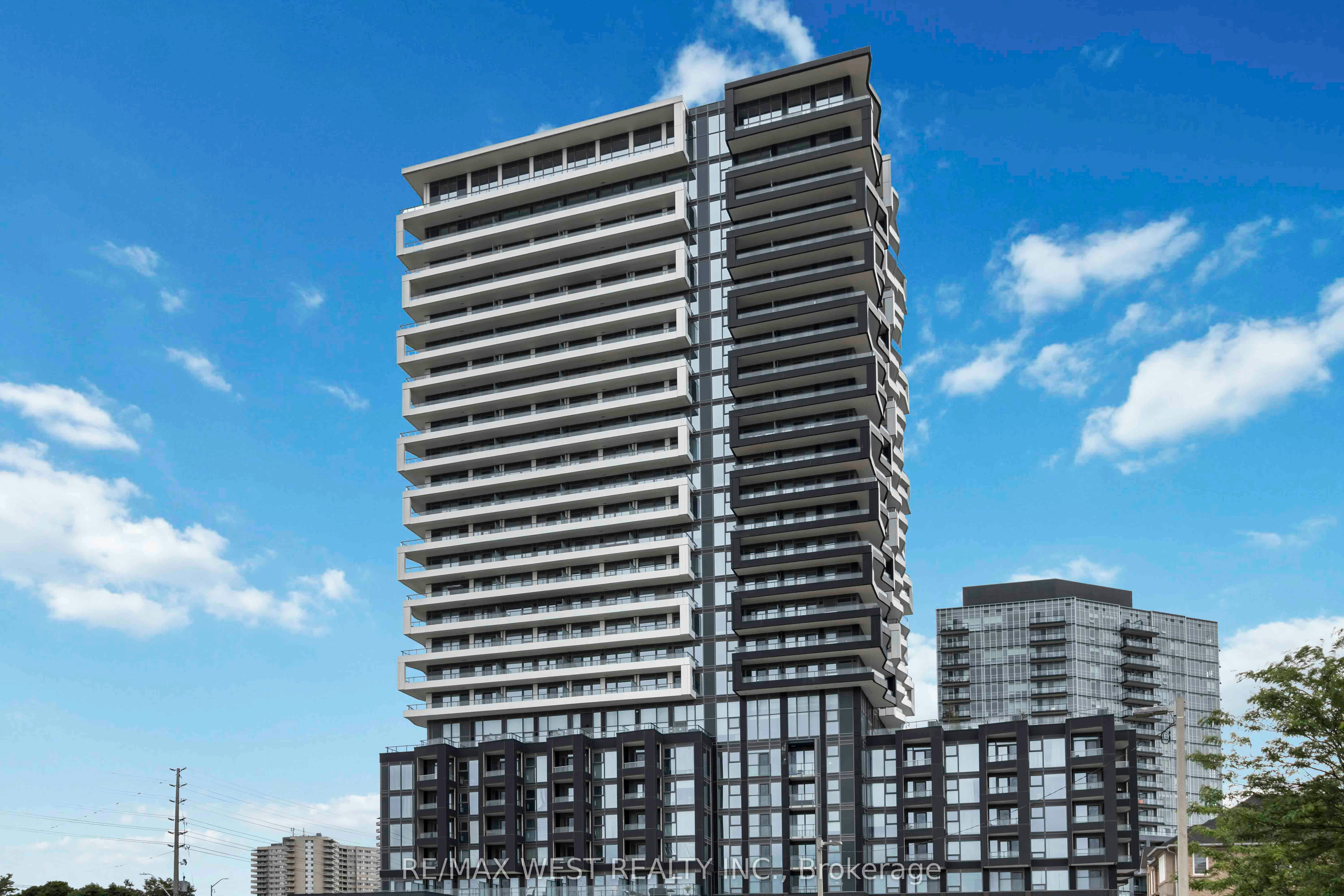 1111-260 Malta Avenue, Brampton, ON, L6Y 6L7