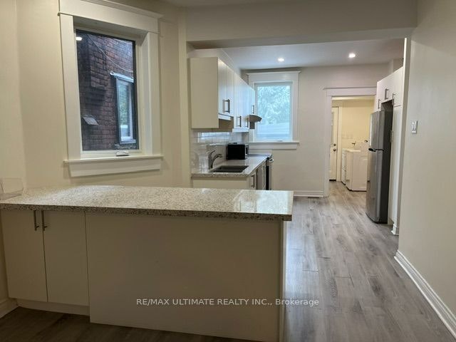 Upper-10 Hibernia Avenue, Toronto, ON, M6N 1E5 - 14