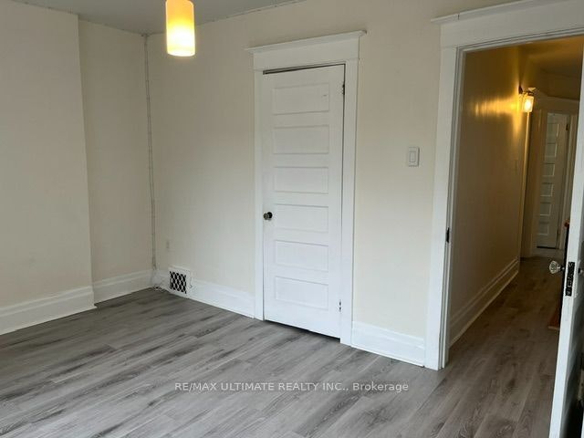 Upper-10 Hibernia Avenue, Toronto, ON, M6N 1E5 - 36