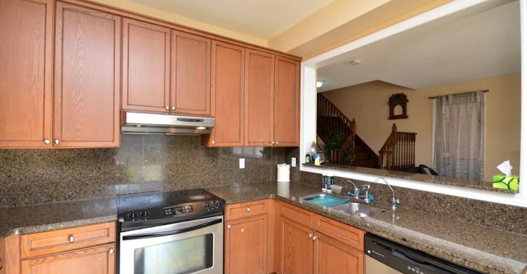 68 Skyvalley Drive, Brampton, ON, L6P 3B7 - 7