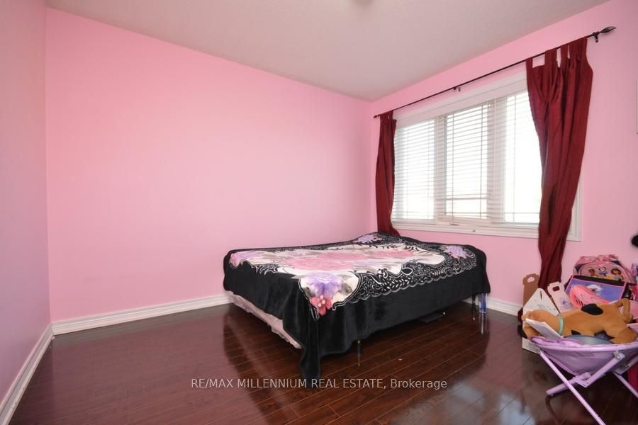 68 Skyvalley Drive, Brampton, ON, L6P 3B7 - 11