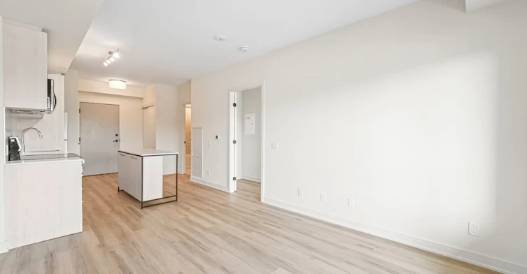 210-8020 Derry Road W, Milton, ON, L9T 2N2 - 9
