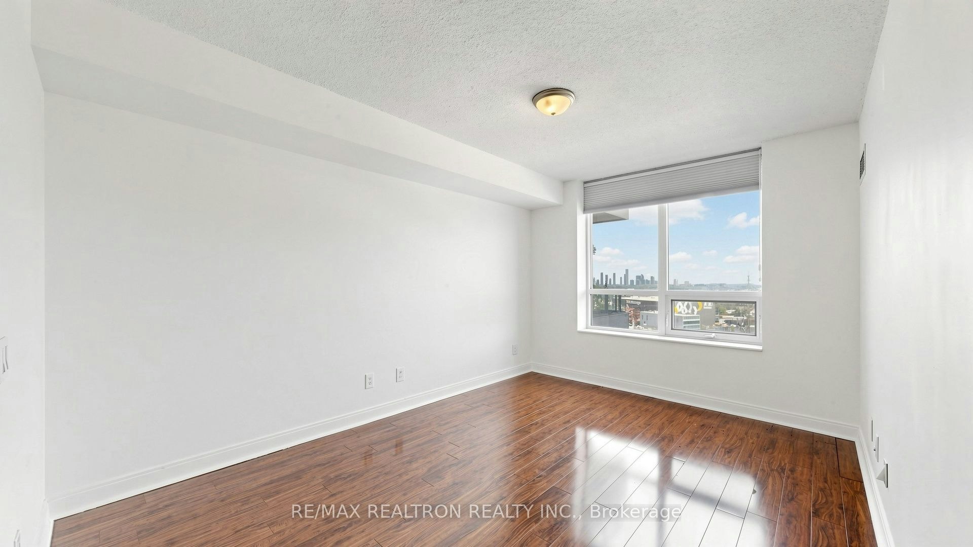 1053-25 Viking Lane, Toronto, ON, M9B 0A1 - 25