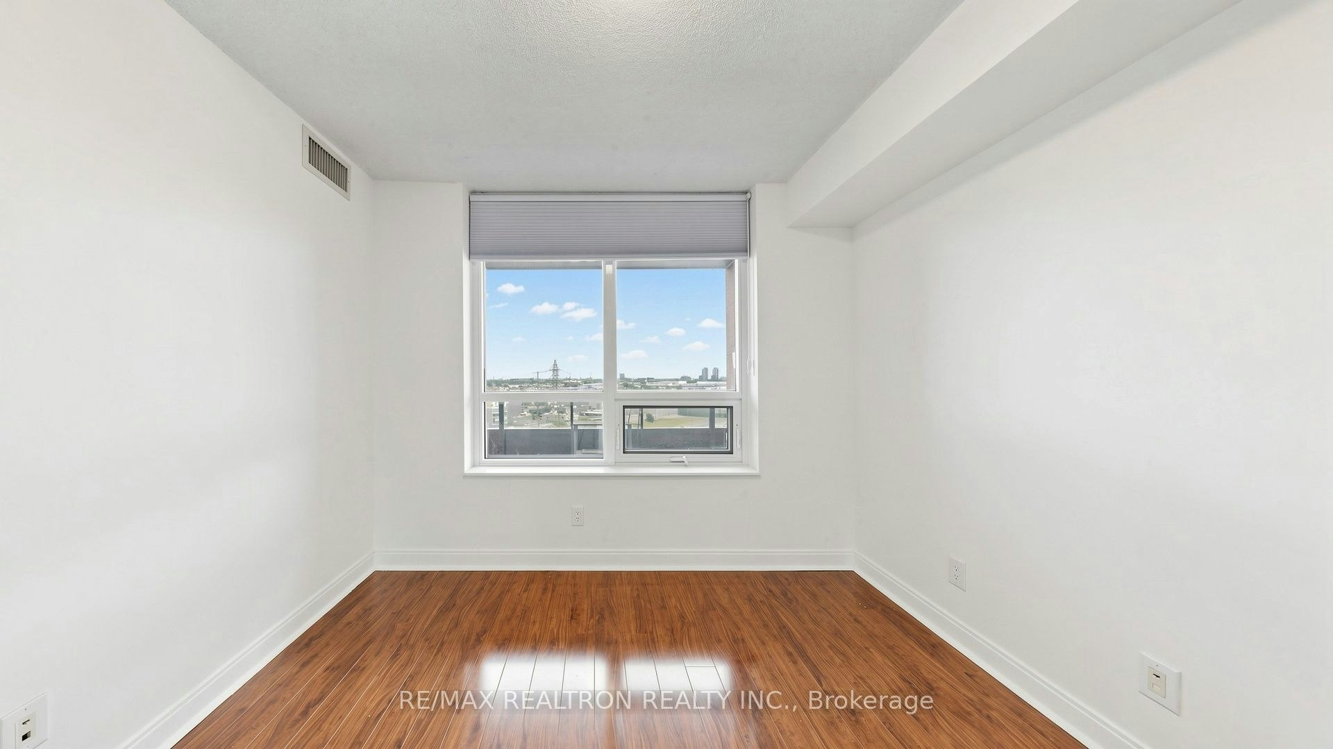 1053-25 Viking Lane, Toronto, ON, M9B 0A1 - 19