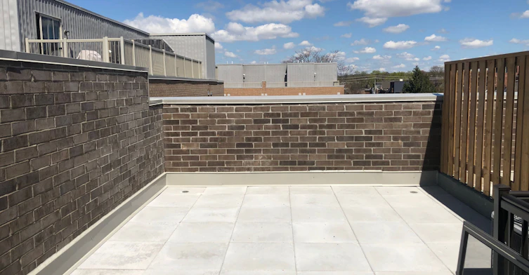 43-3 Elsie Lane, Toronto, ON, M6P 0B8 - 6