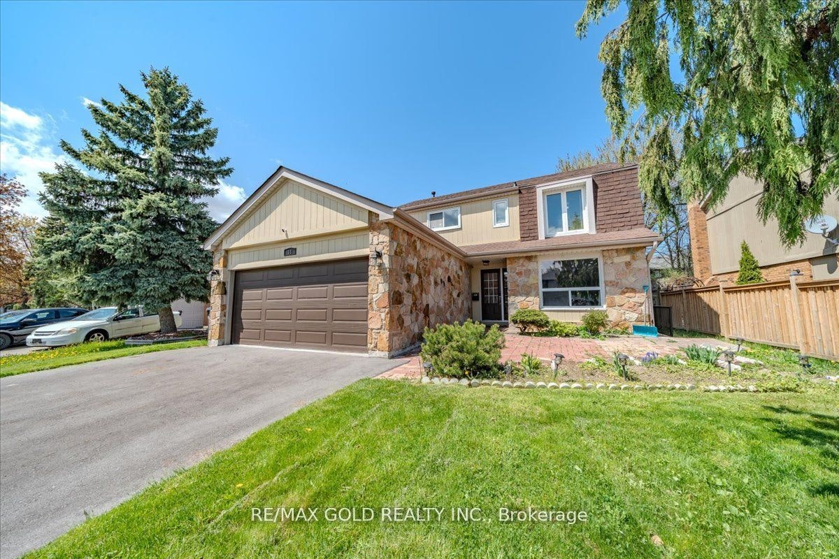 18 Markham Street, Brampton, ON, L6S 2X7 - 3