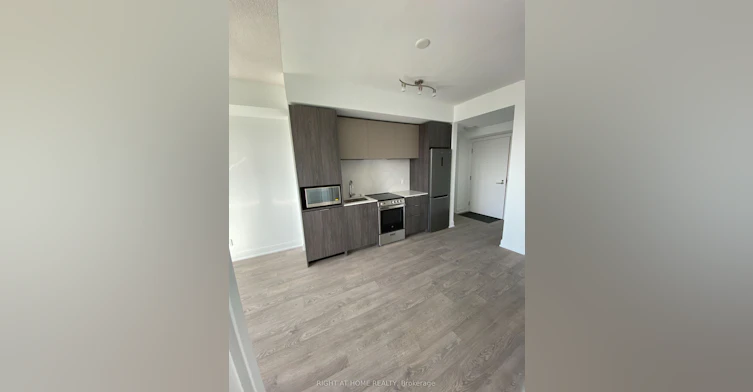 2301-70 Annie Craig Drive, Toronto, ON, M8V 0G2 - 8