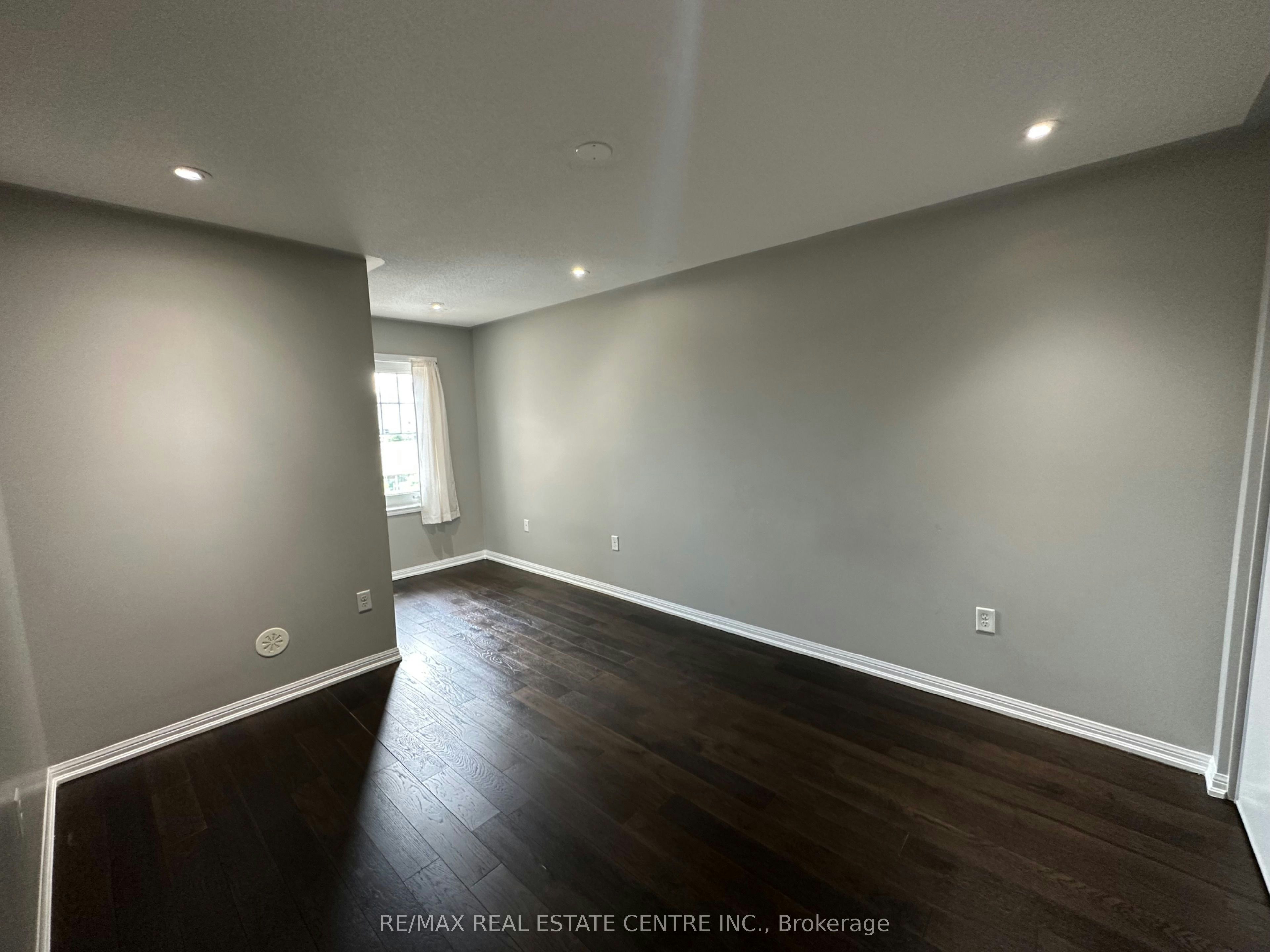 Residential-52 Commuter Drive, Brampton, ON, L7A 0R3 - 33