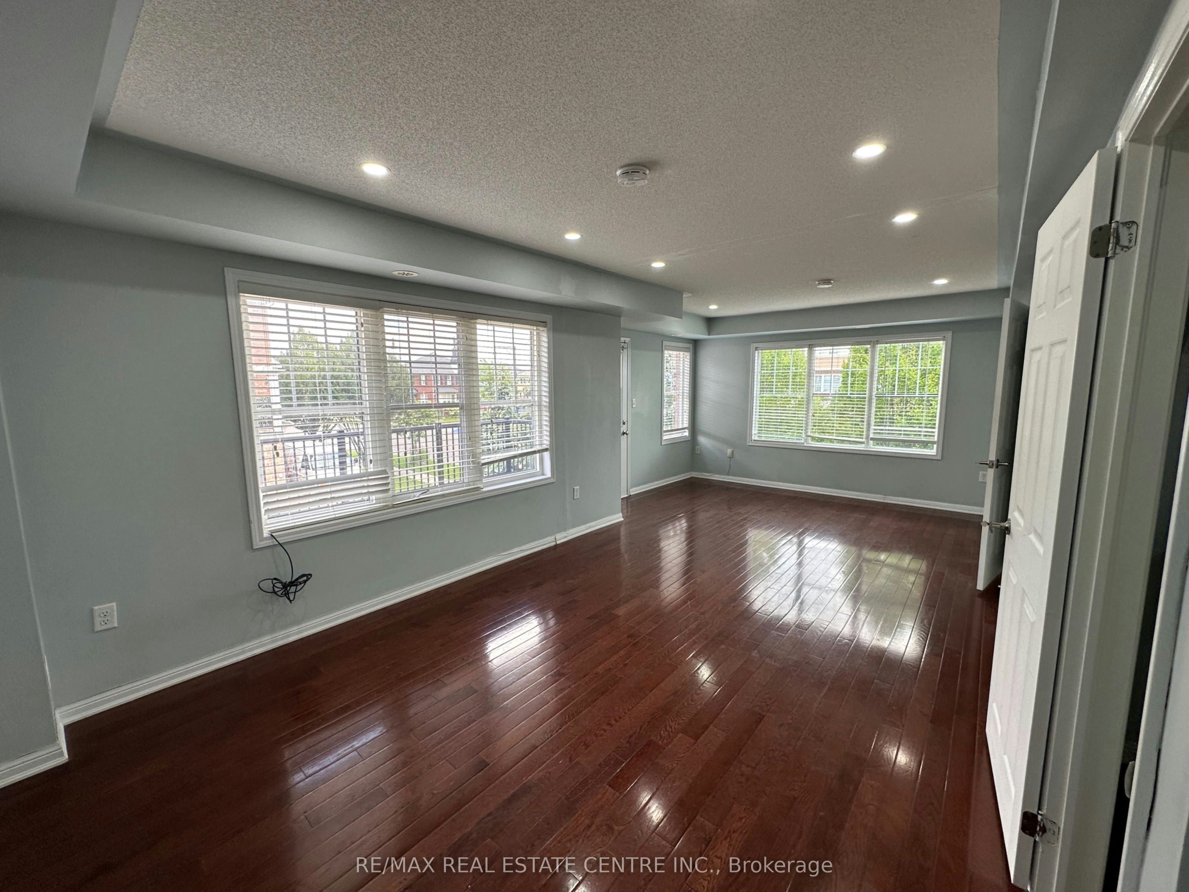Residential-52 Commuter Drive, Brampton, ON, L7A 0R3 - 11