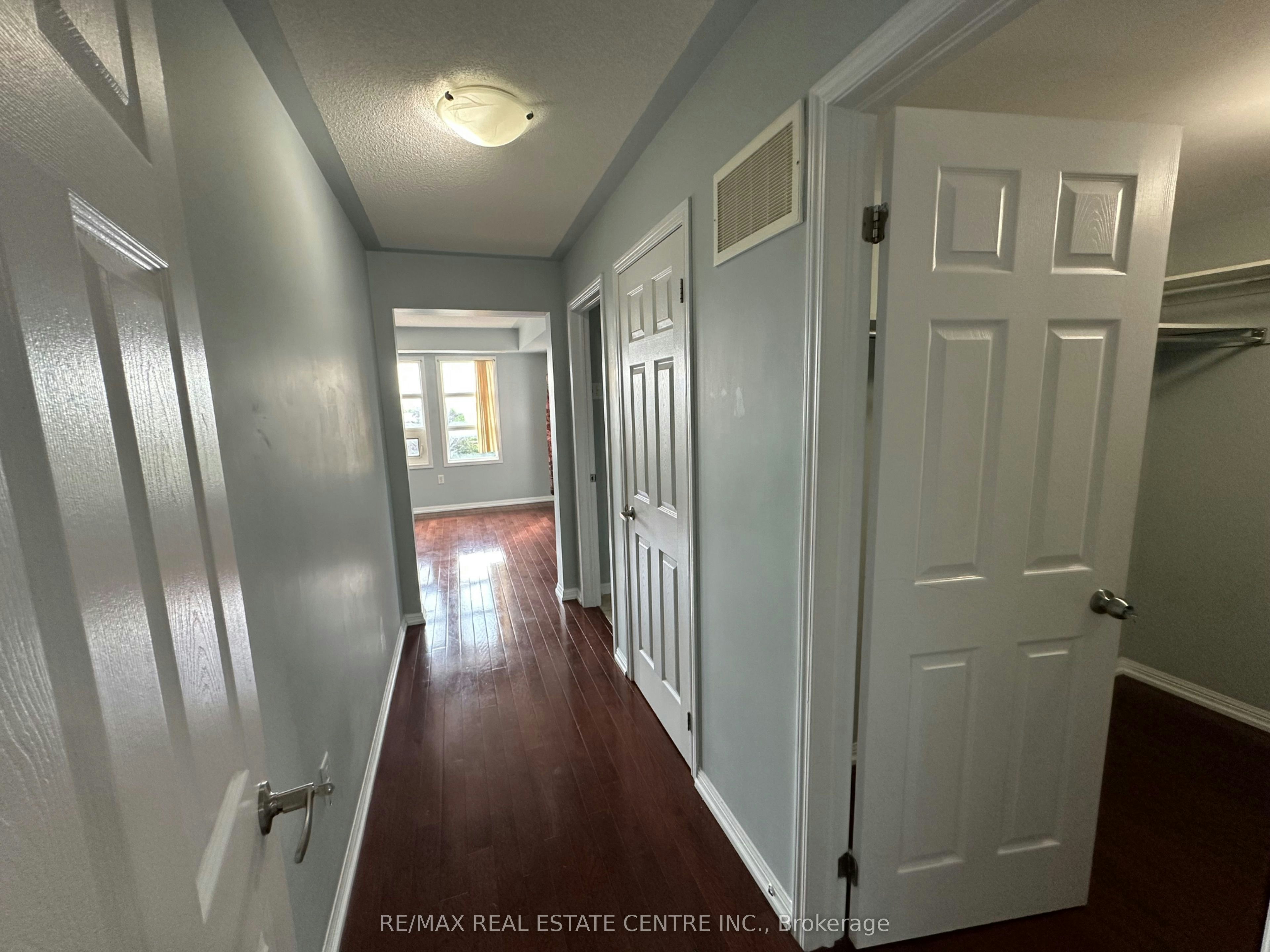 Residential-52 Commuter Drive, Brampton, ON, L7A 0R3 - 21
