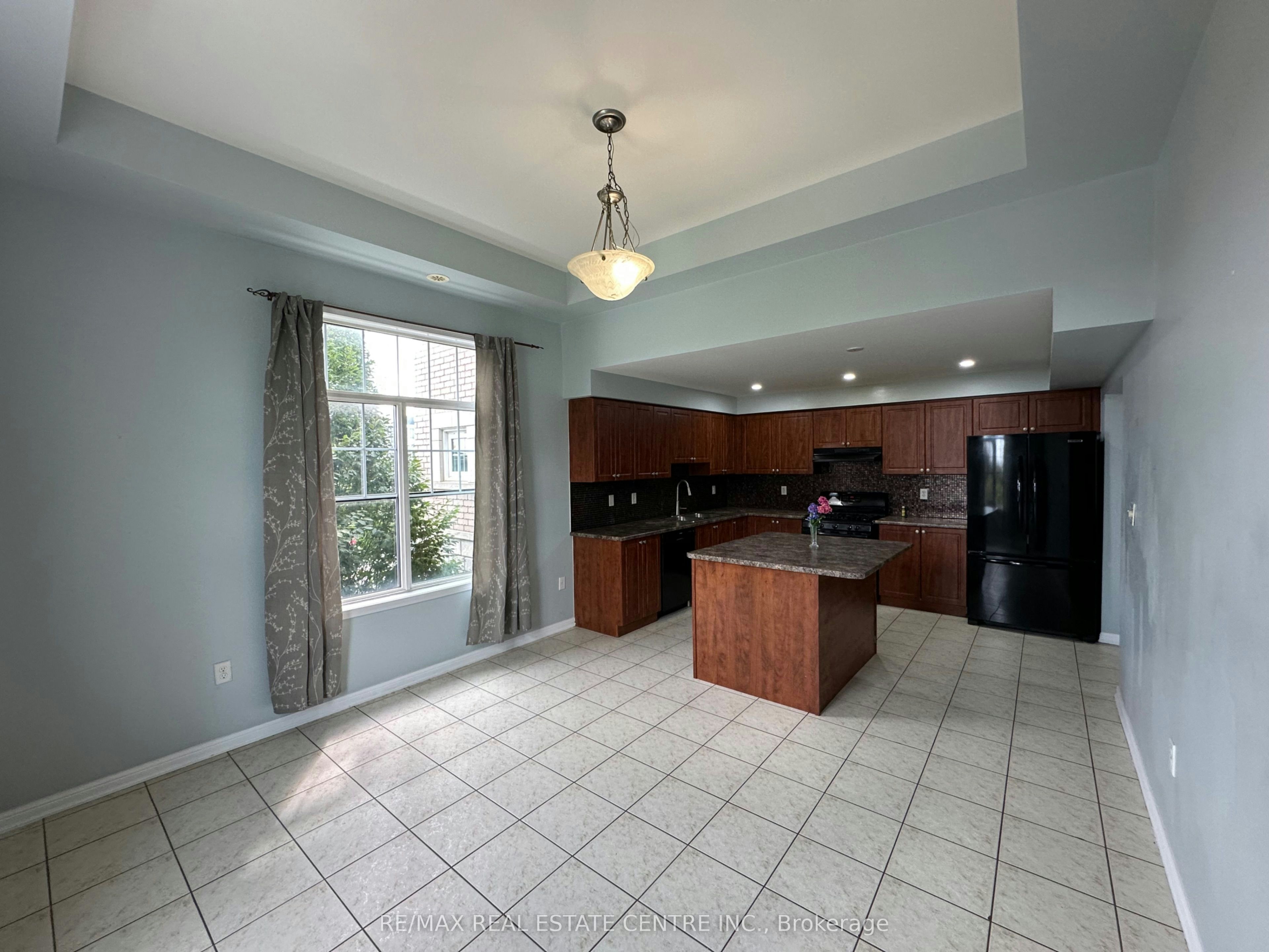 Residential-52 Commuter Drive, Brampton, ON, L7A 0R3 - 17