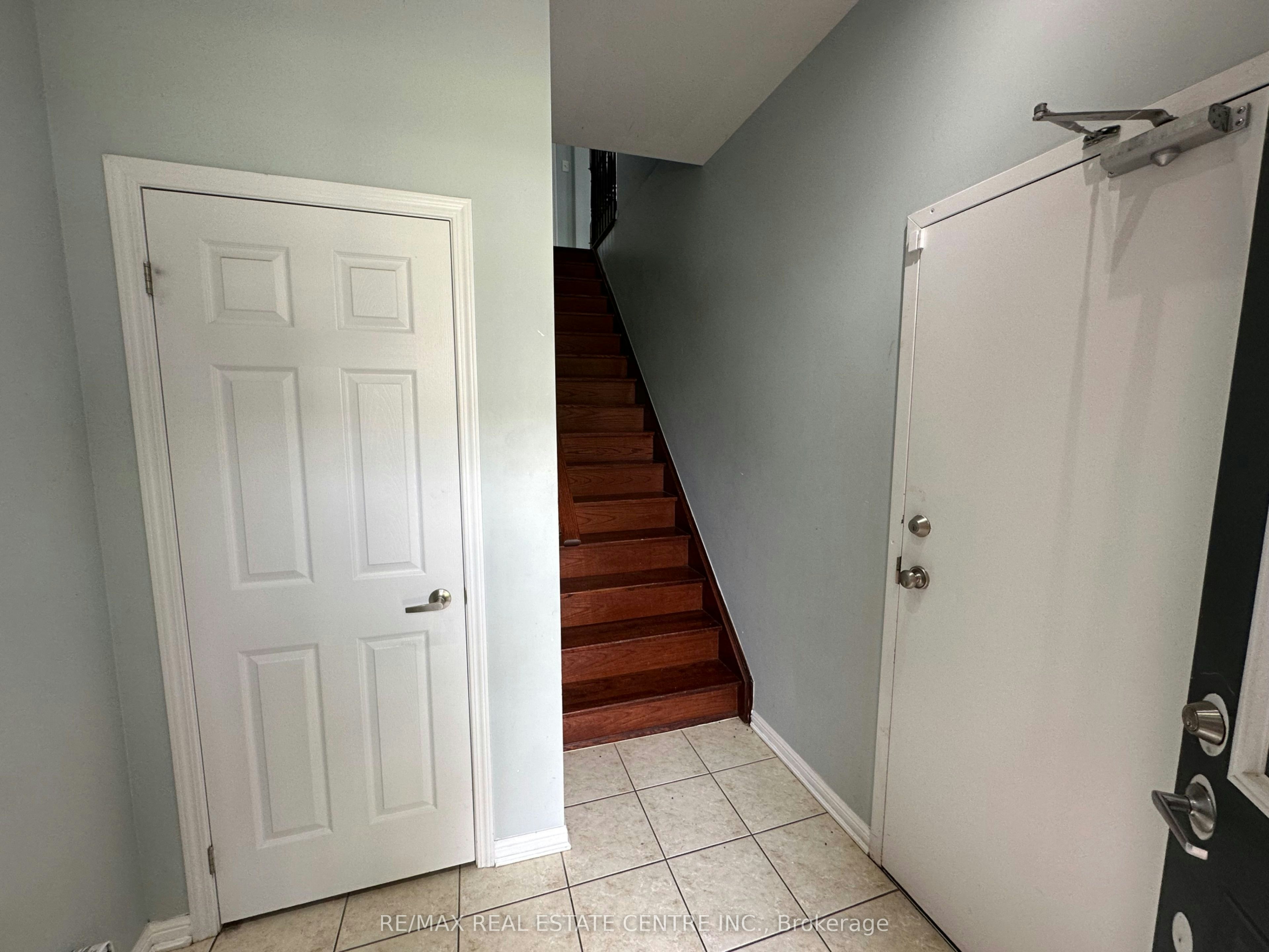 Residential-52 Commuter Drive, Brampton, ON, L7A 0R3 - 10