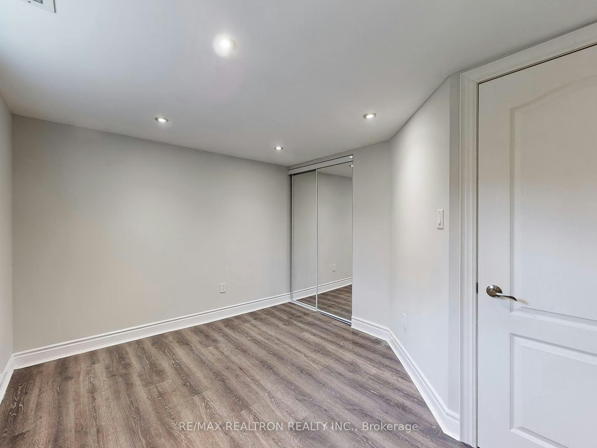 Bsmt-49 Exbury Road, Toronto, ON, M3M 1P9 - 18
