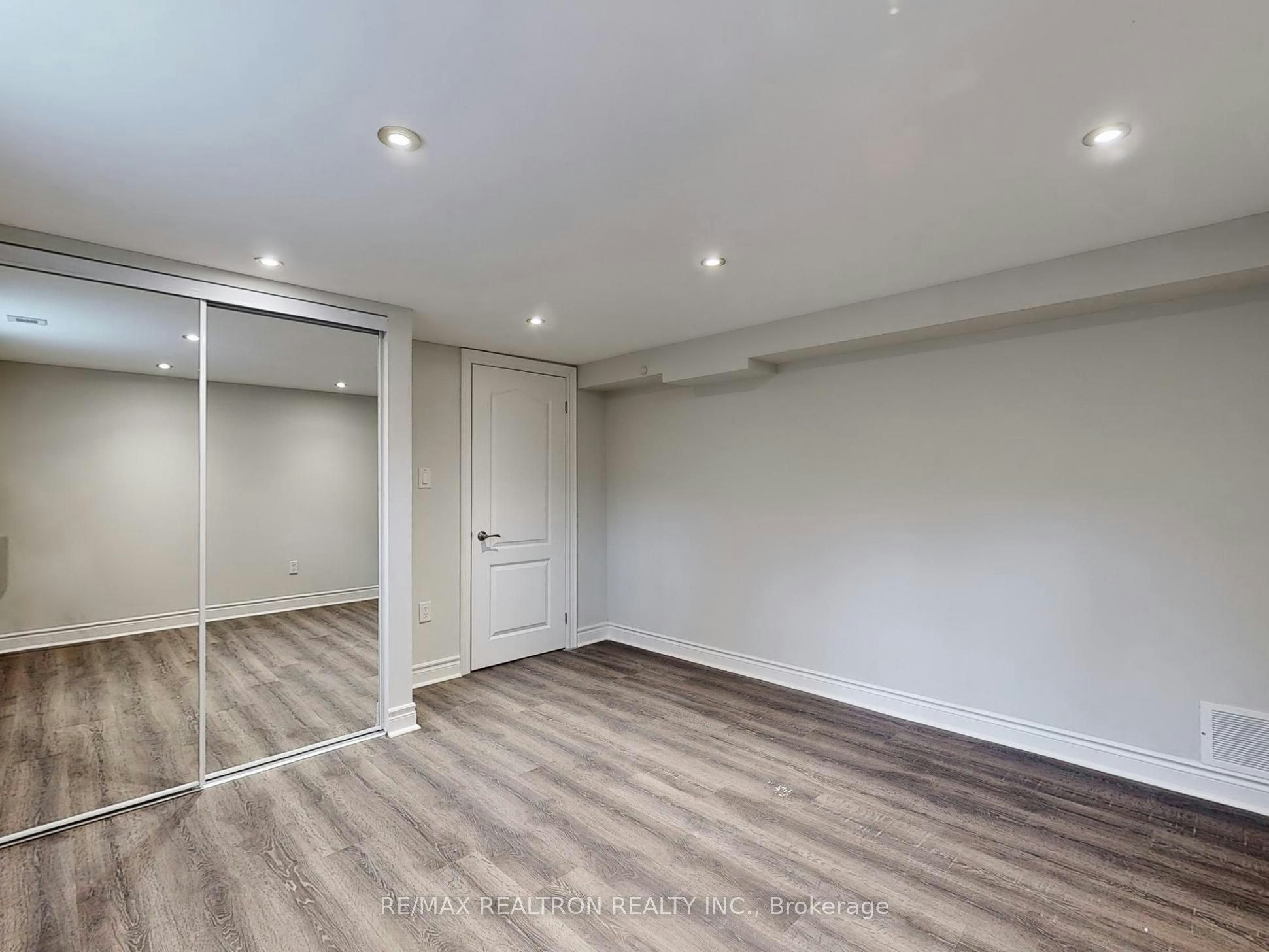 Bsmt-49 Exbury Road, Toronto, ON, M3M 1P9 - 21