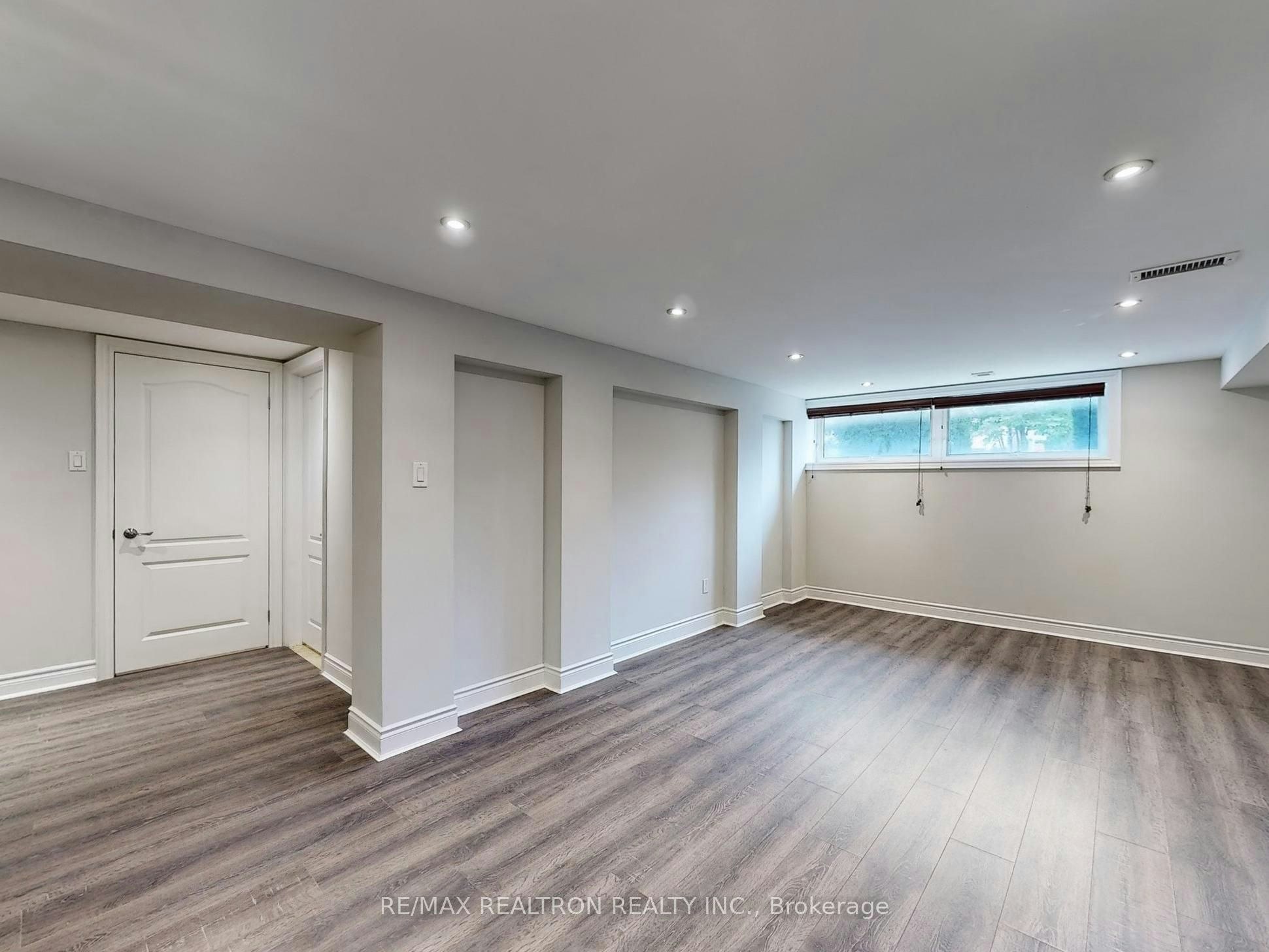 Bsmt-49 Exbury Road, Toronto, ON, M3M 1P9 - 13