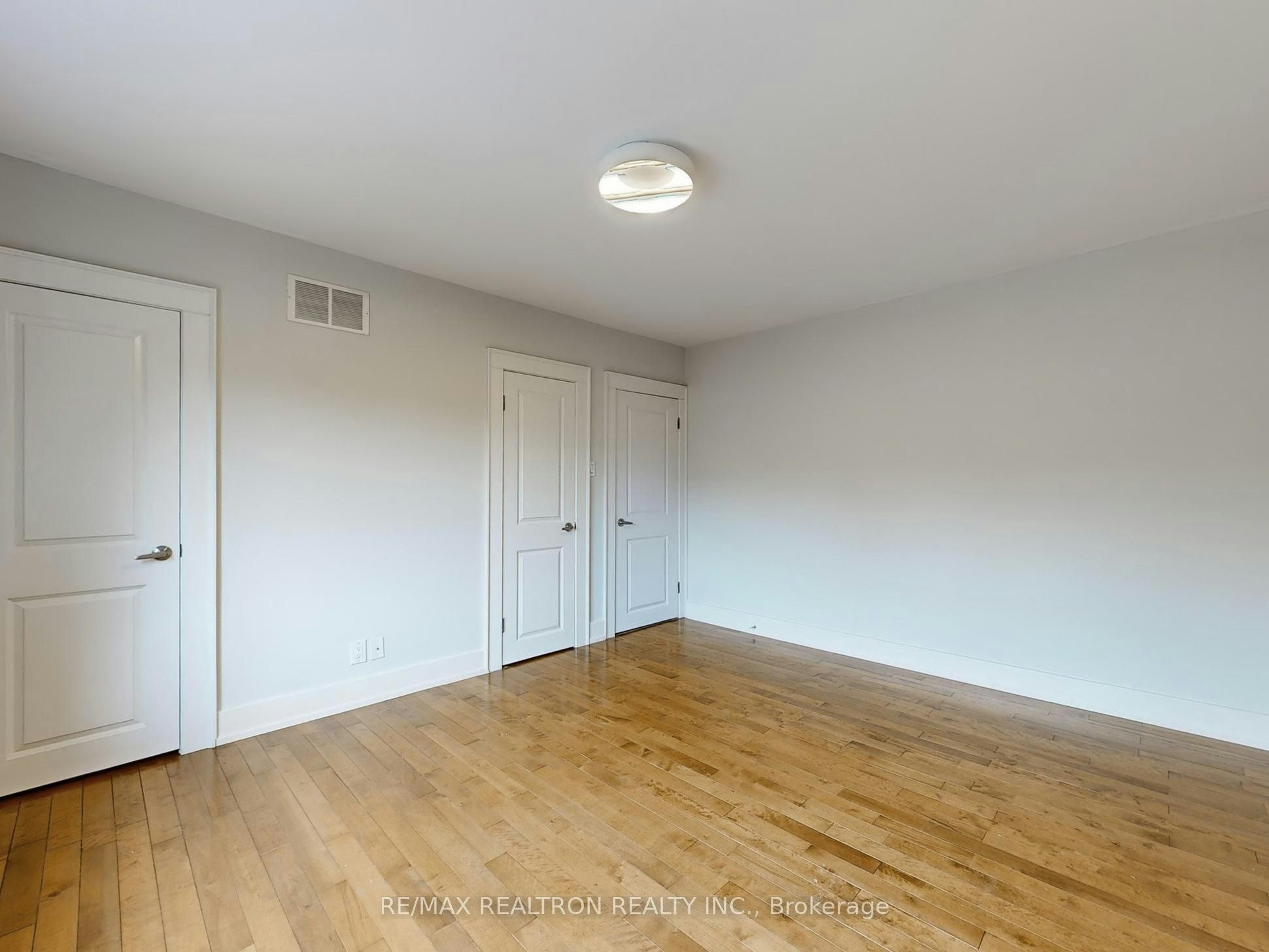Main Fl-49 Exbury Road, Toronto, ON, M3M 1P9 - 21