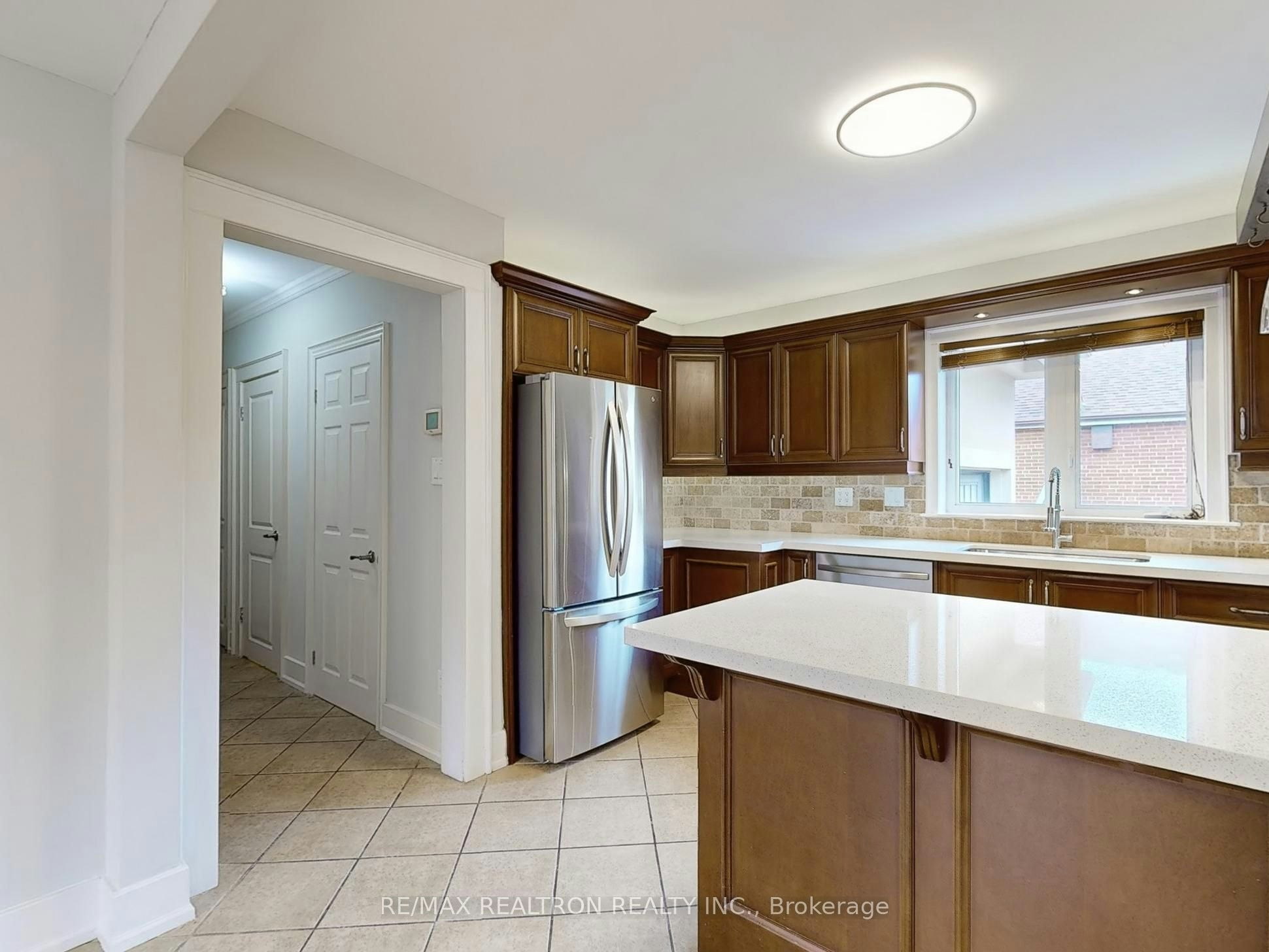 Main Fl-49 Exbury Road, Toronto, ON, M3M 1P9 - 5