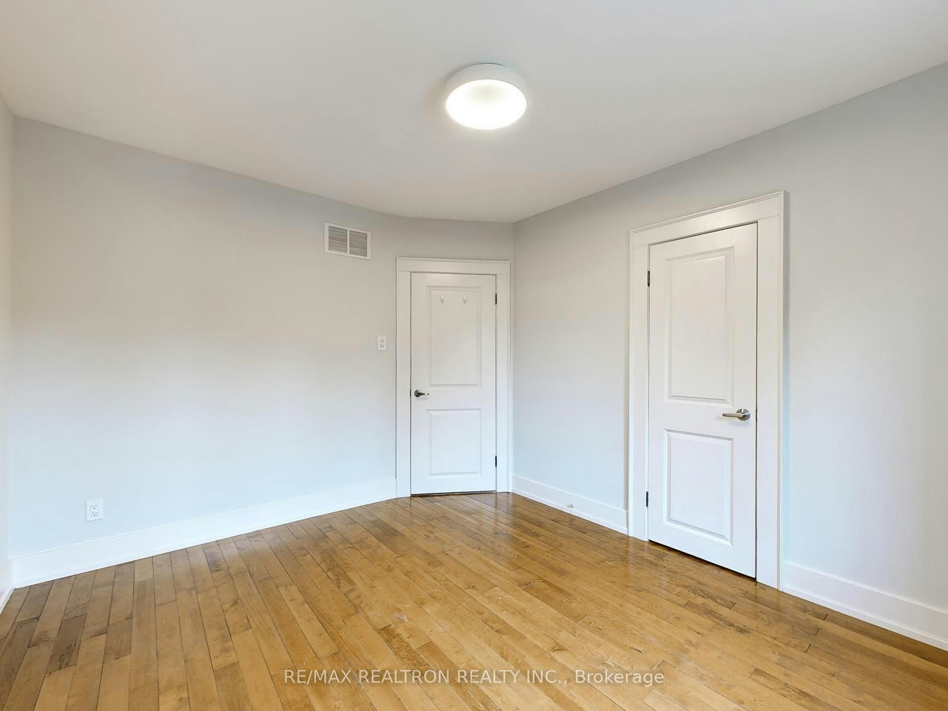 Main Fl-49 Exbury Road, Toronto, ON, M3M 1P9 - 24