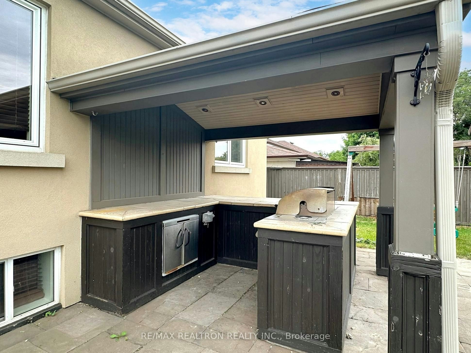 Main Fl-49 Exbury Road, Toronto, ON, M3M 1P9 - 39