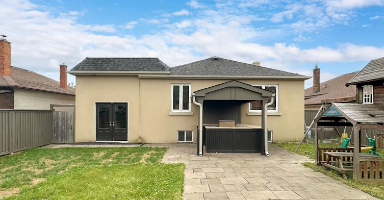Main Fl-49 Exbury Road, Toronto, ON, M3M 1P9 - 36