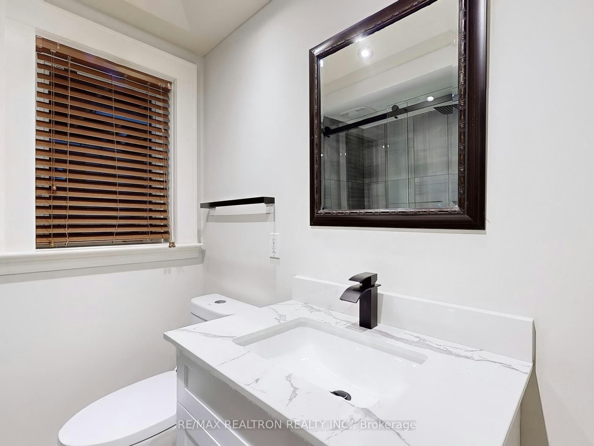 Main Fl-49 Exbury Road, Toronto, ON, M3M 1P9 - 27