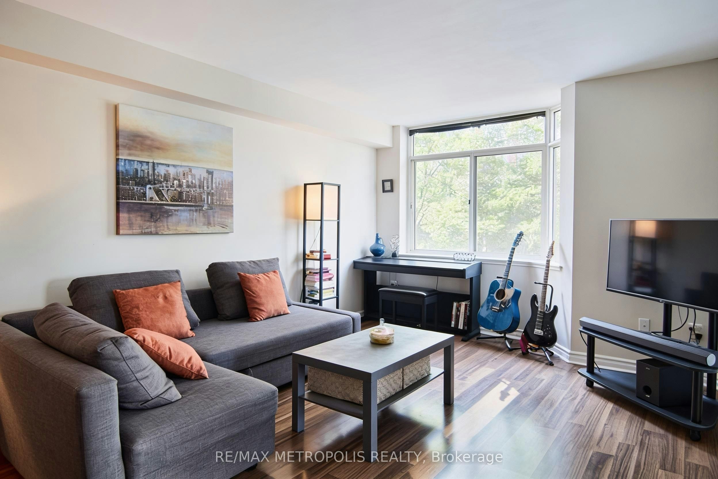 210-300 Webb Drive, Mississauga, ON, L5B 3W3 - 15