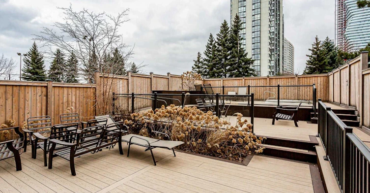 210-300 Webb Drive, Mississauga, ON, L5B 3W3 - 21