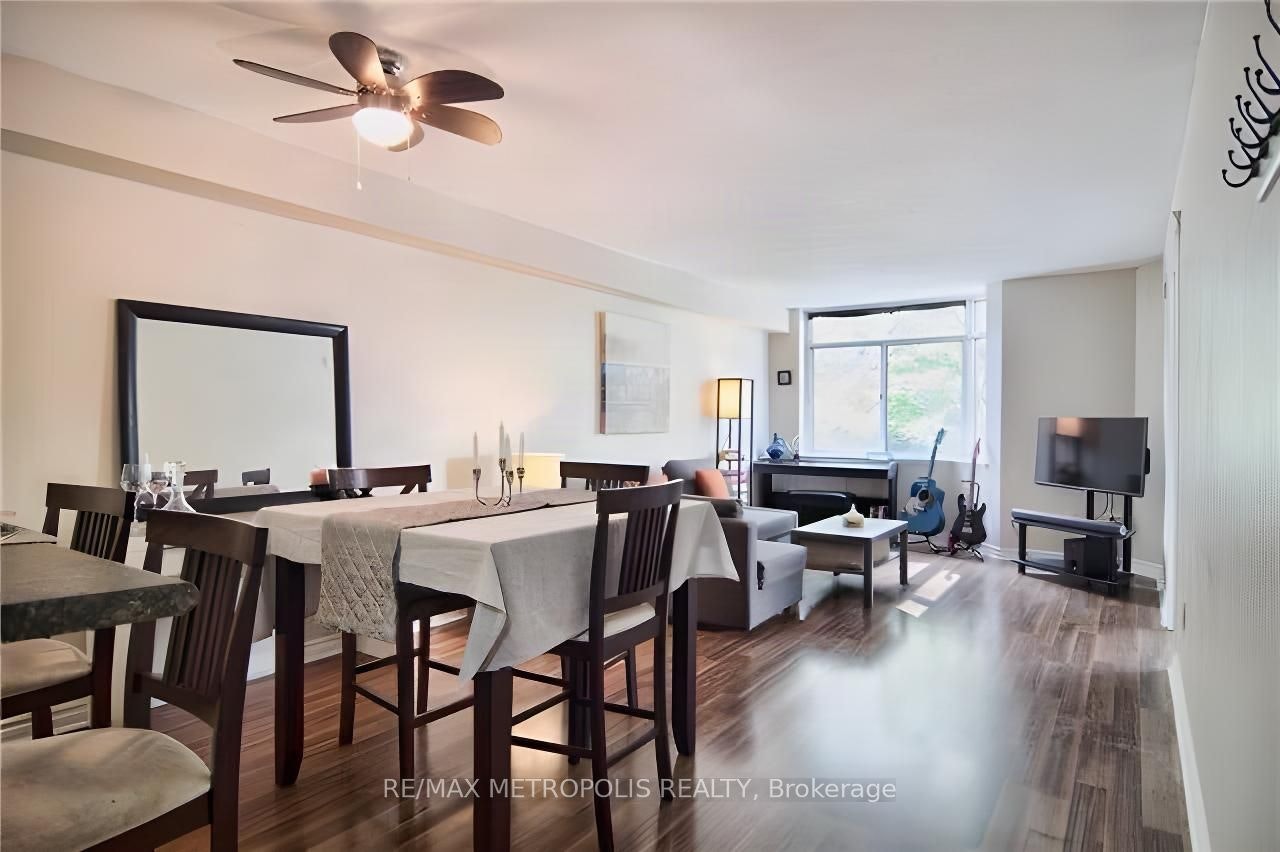210-300 Webb Drive, Mississauga, ON, L5B 3W3 - 14