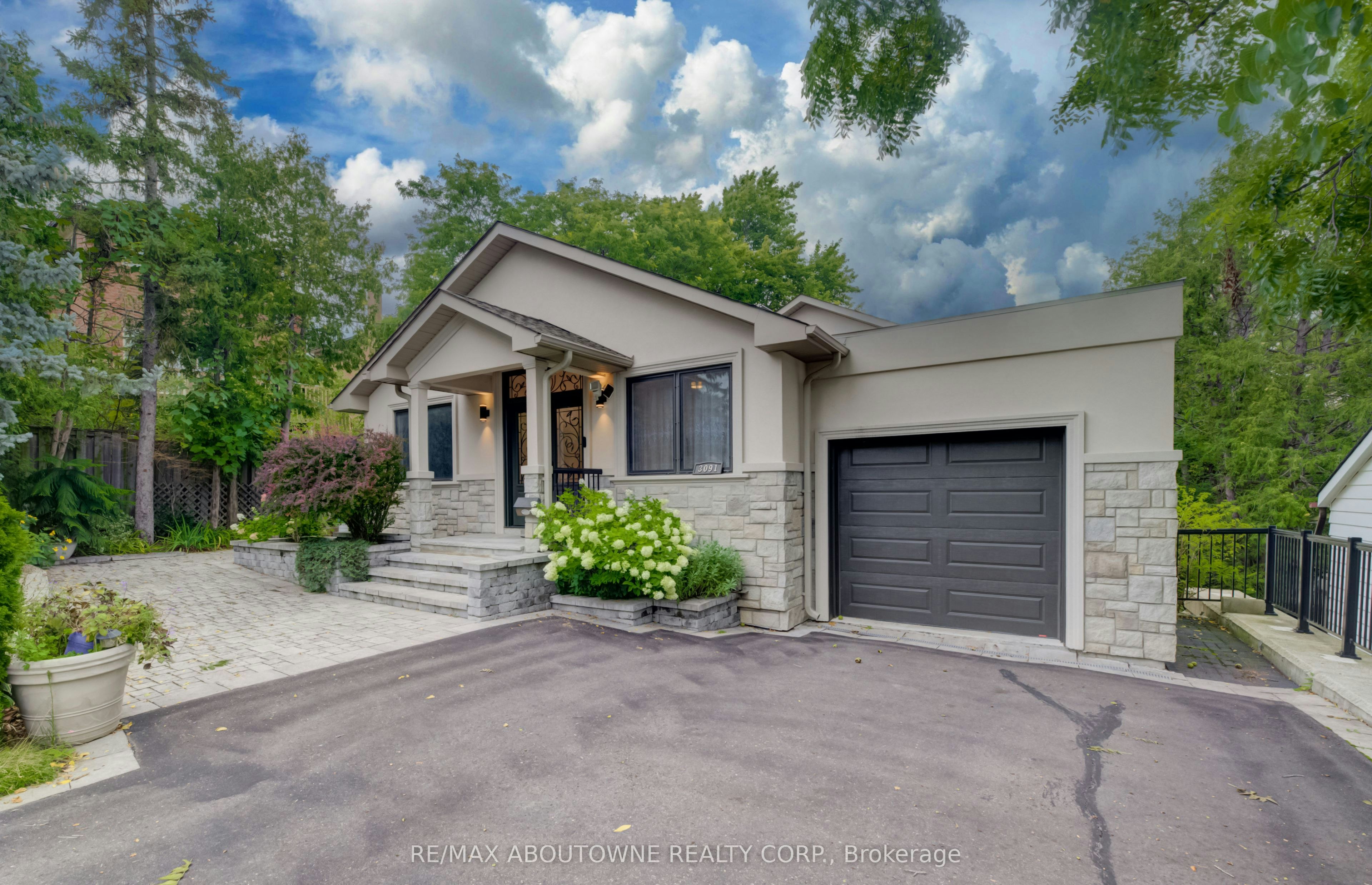 3091 Parkerhill Road, Mississauga, ON, L5B 1V6