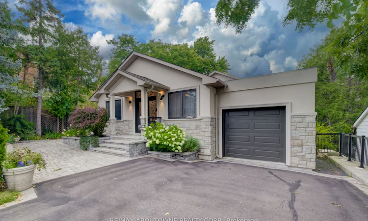 3091 Parkerhill Road