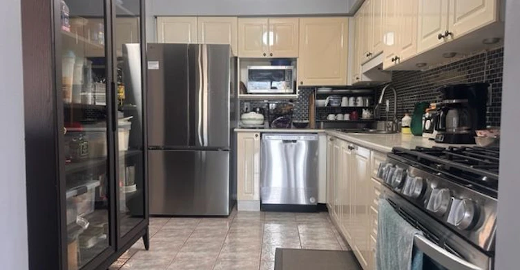 165-833 Scollard Court, Mississauga, ON, L5B 2B4 - 5
