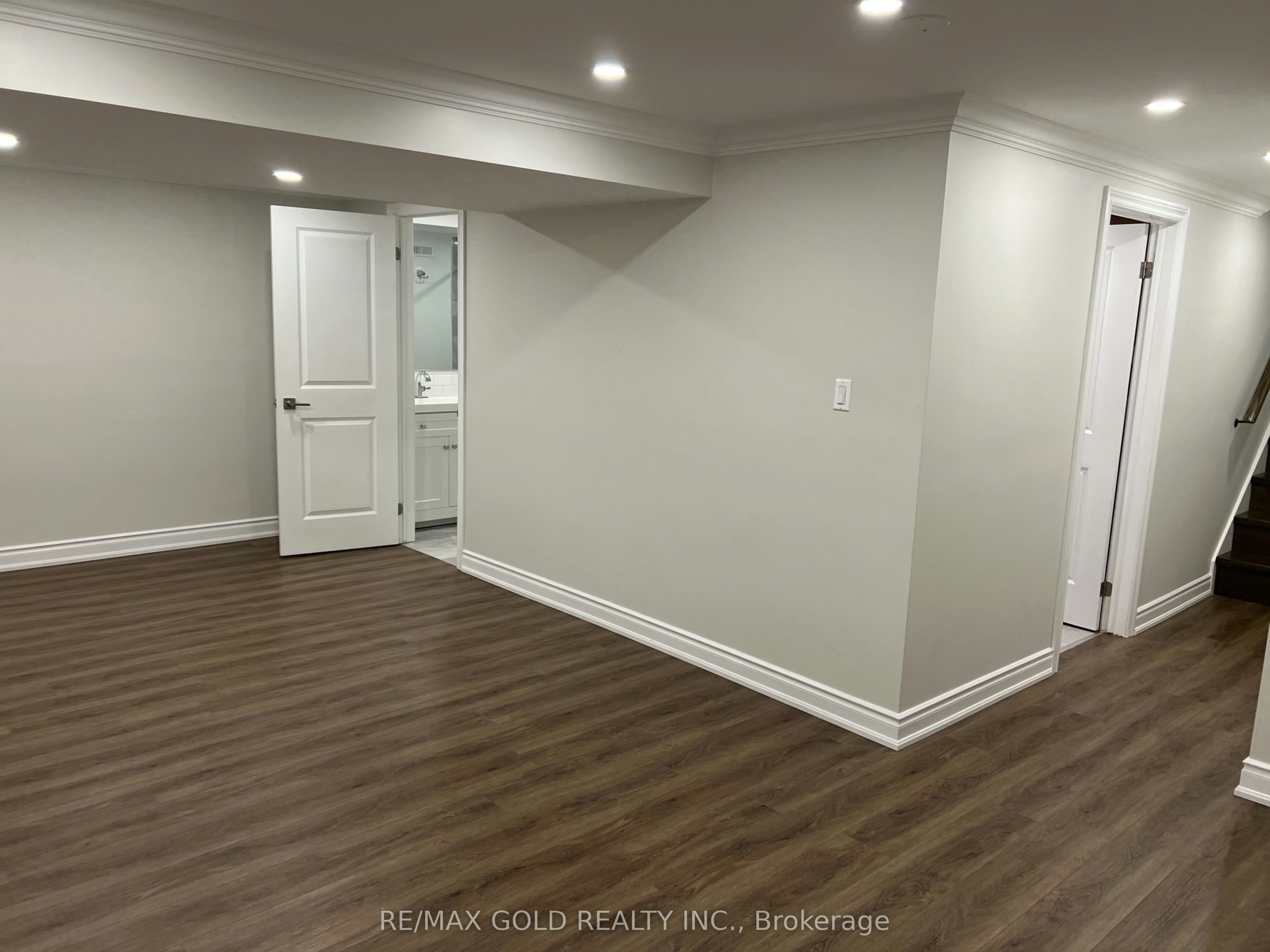 Lower-3125 Lednier Terrace, Mississauga, ON, L4Y 3Z9 - 12