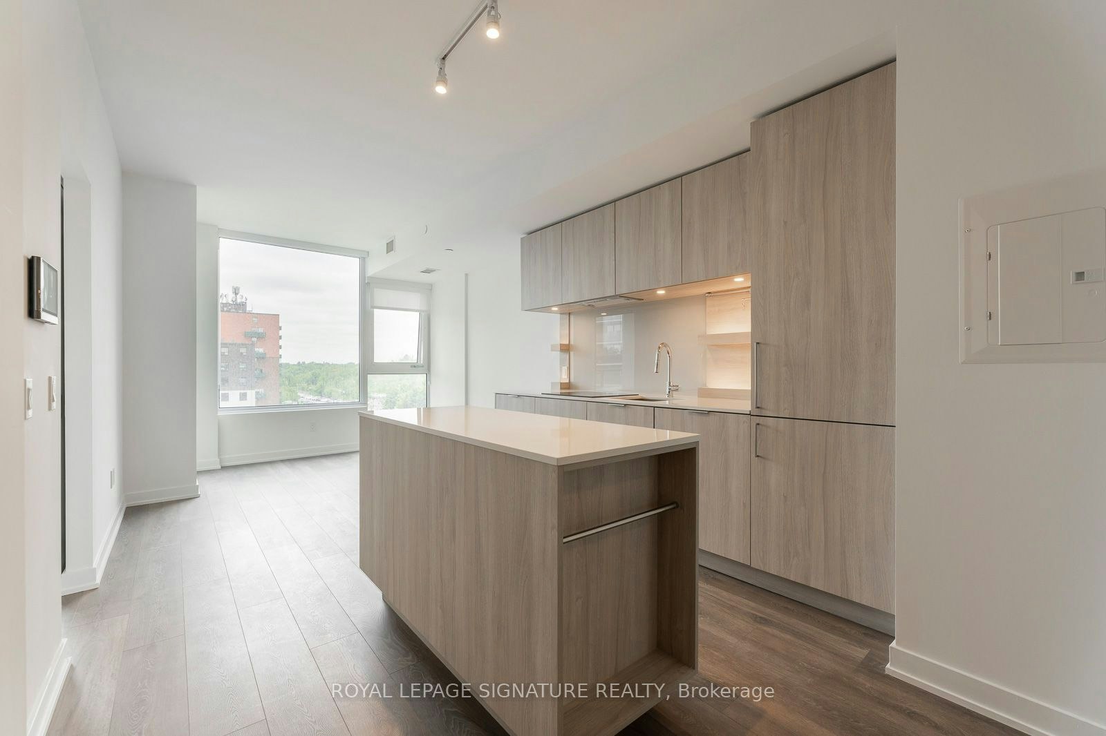 518-28 Ann Street, Mississauga, ON, L5G 3G1 - 7