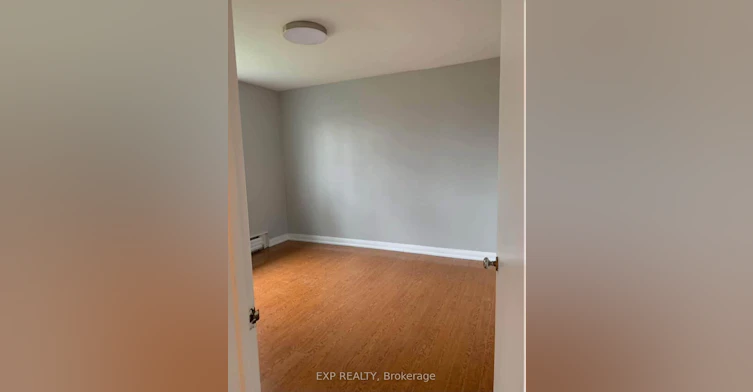 3-60 Maple Avenue S, Mississauga, ON, L5H 2R6 - 3