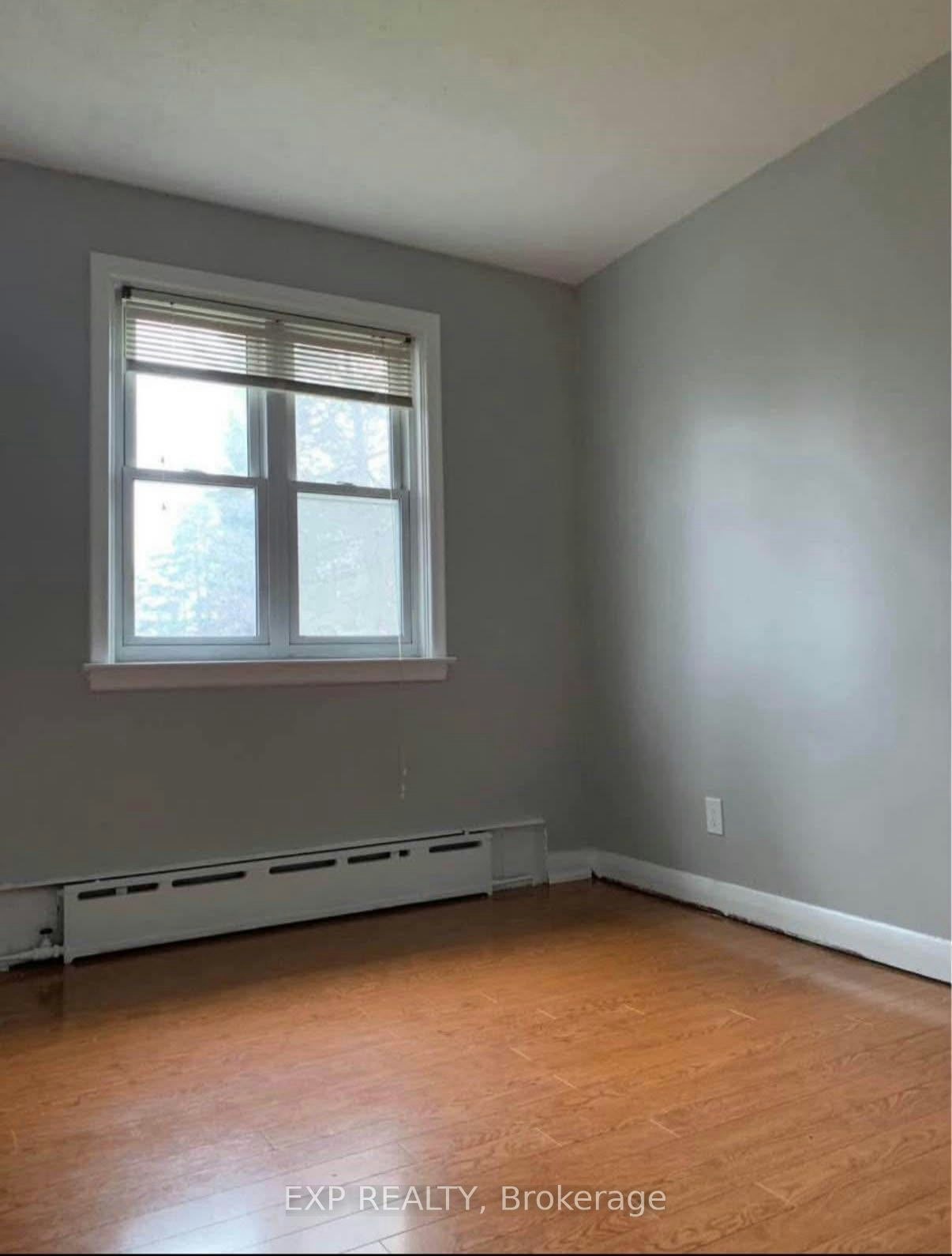 3-60 Maple Avenue S, Mississauga, ON, L5H 2R6 - 7