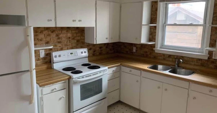 3-60 Maple Avenue S, Mississauga, ON, L5H 2R6 - 8
