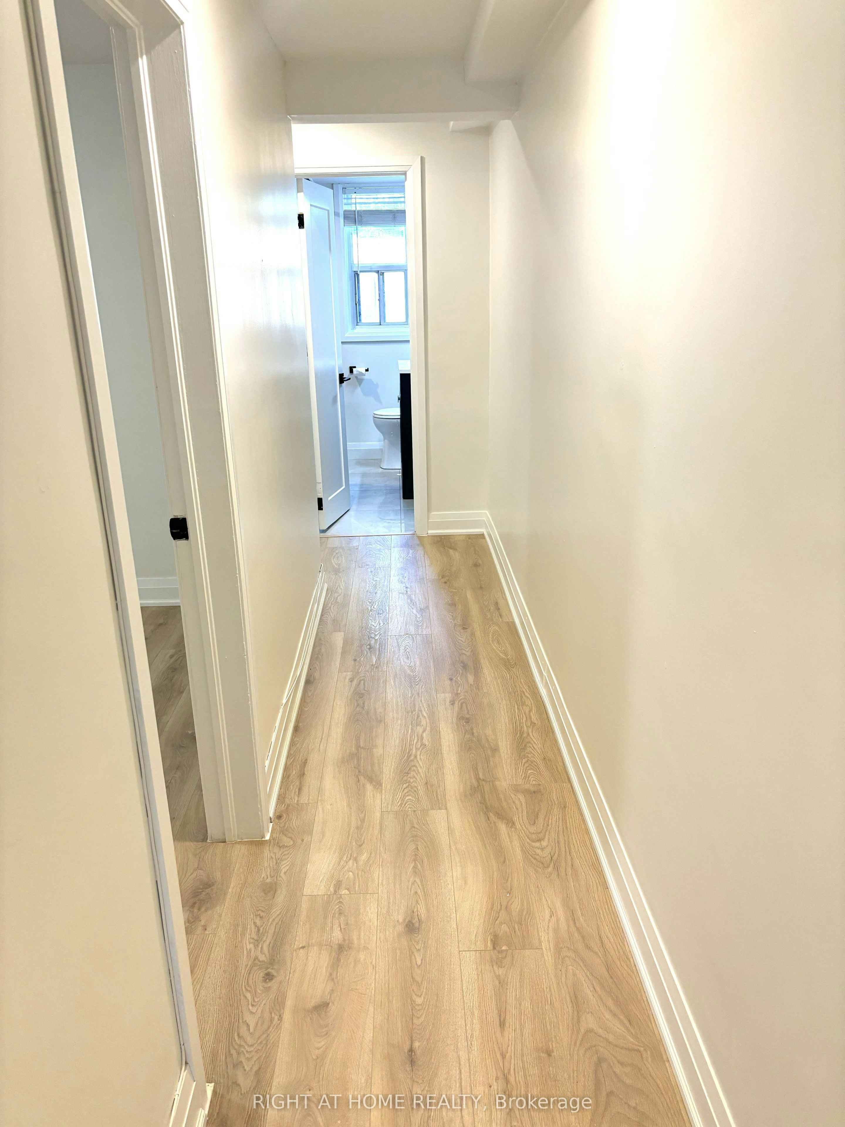 1-31 Wesley Street, Toronto, ON, M8Y 2W5 - 4