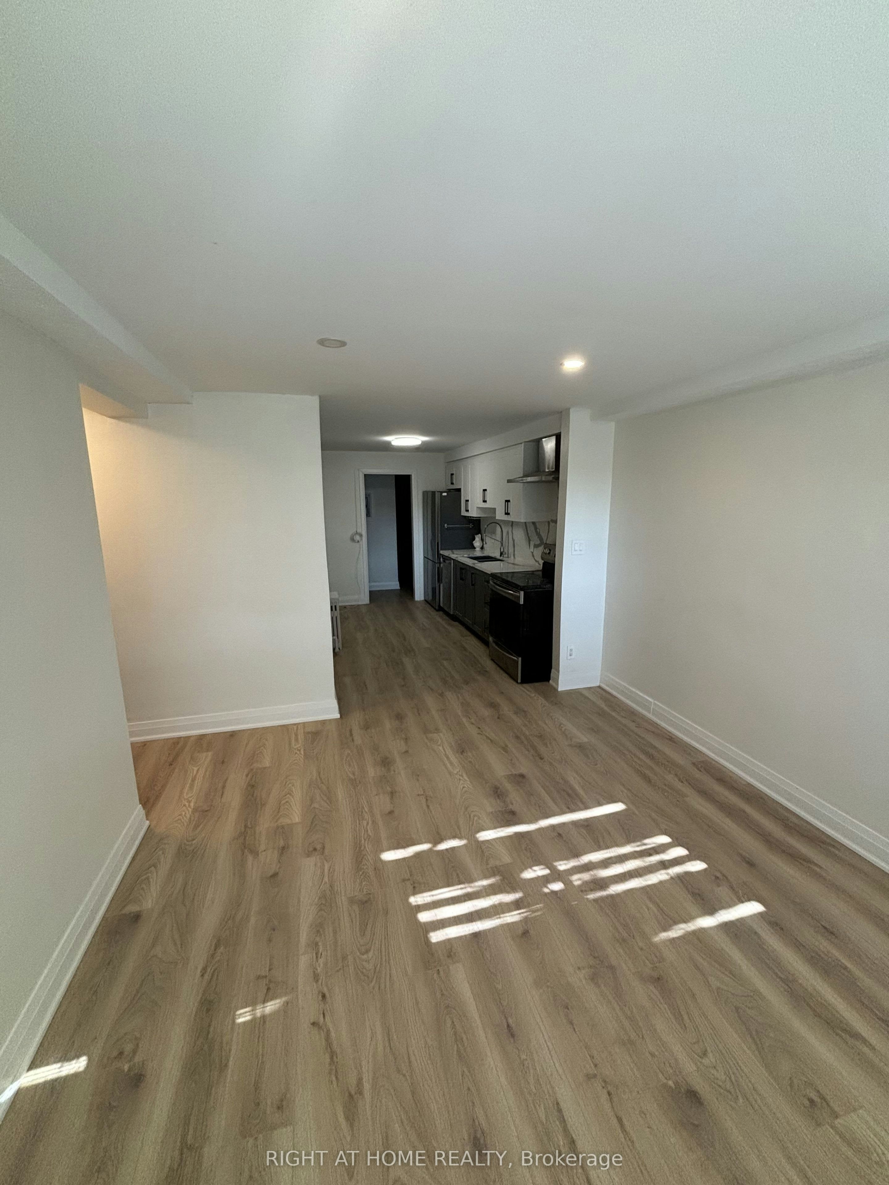 1-31 Wesley Street, Toronto, ON, M8Y 2W5 - 13