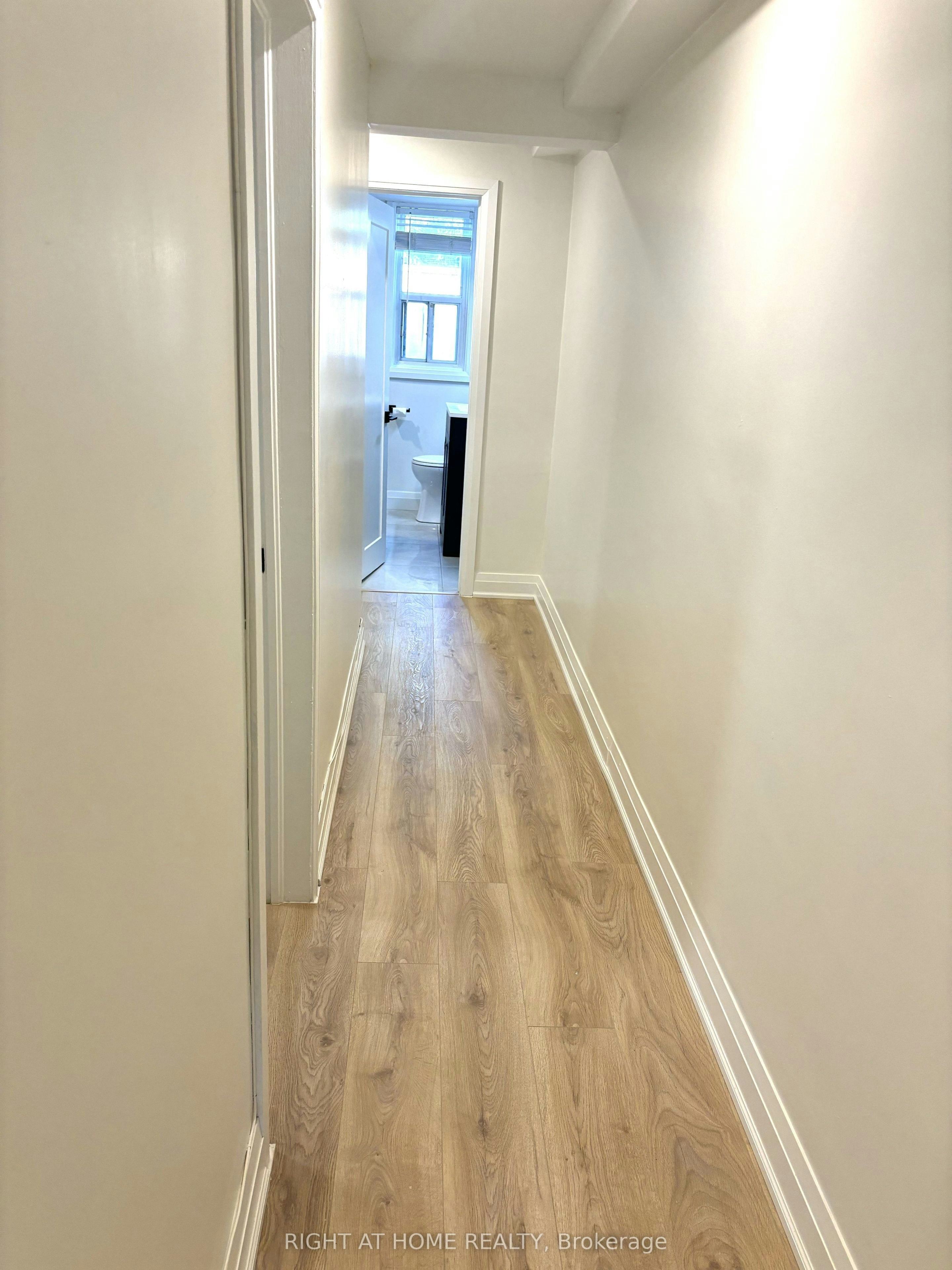 1-31 Wesley Street, Toronto, ON, M8Y 2W5 - 3