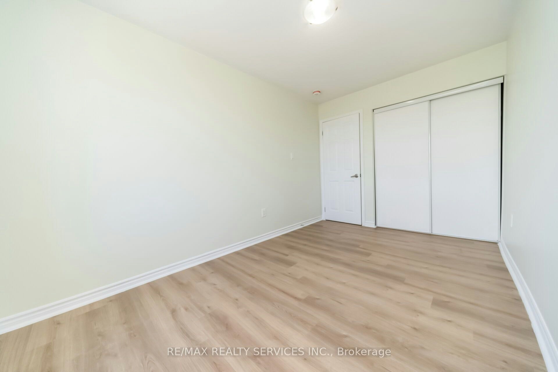 Upper-39 Baycliffe Crescent, Brampton, ON, L7A 0S5 - 32