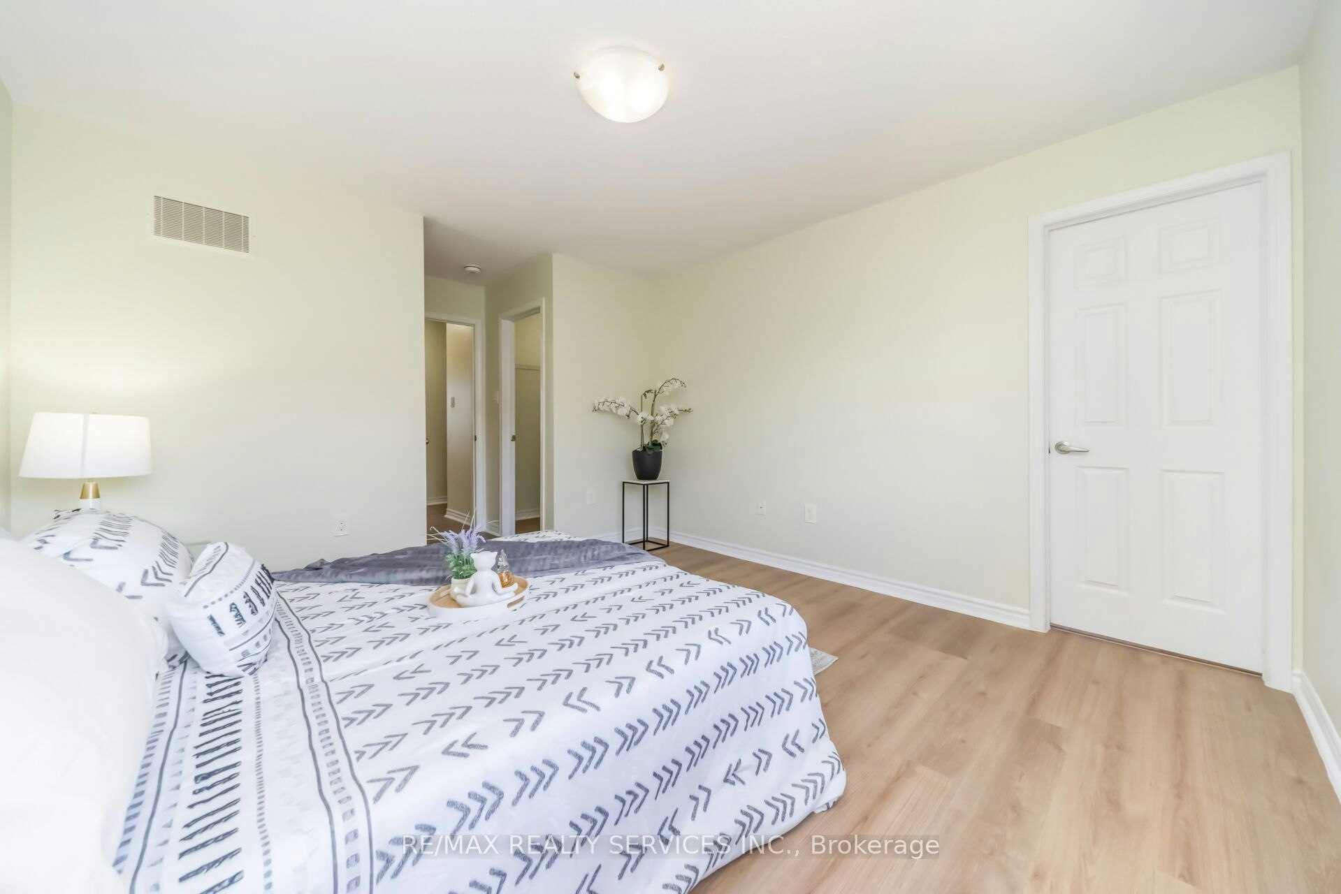 Upper-39 Baycliffe Crescent, Brampton, ON, L7A 0S5 - 38