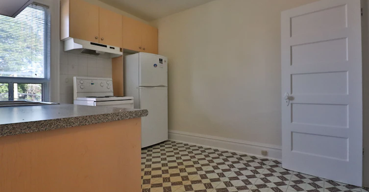 2ND FLR-881 Lansdowne Avenue, Toronto, ON, M6H 3Z2 - 8