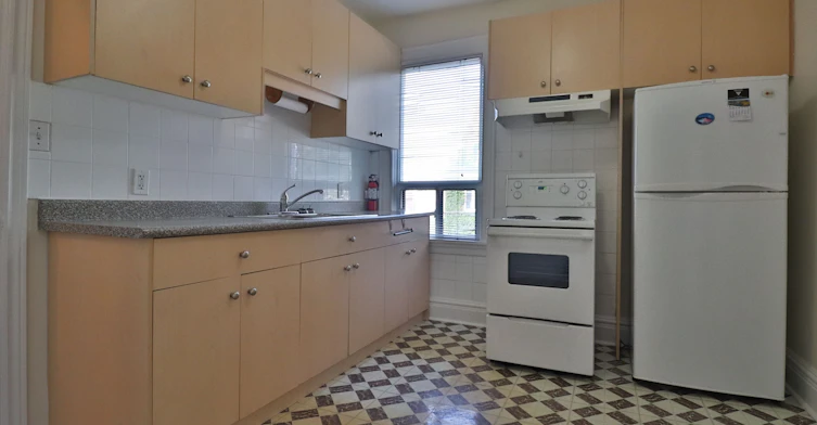 2ND FLR-881 Lansdowne Avenue, Toronto, ON, M6H 3Z2 - 9