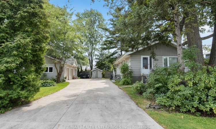 120 Eaglewood Boulevard