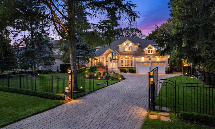 527 Meadow Wood Road