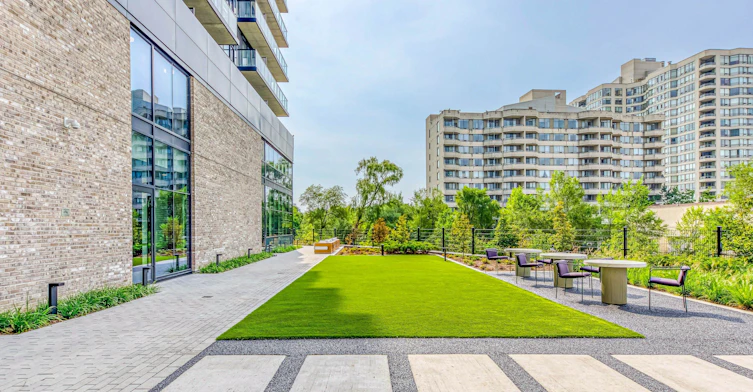 410-86 Dundas Street E, Mississauga, ON, L5A 0B1 - 41