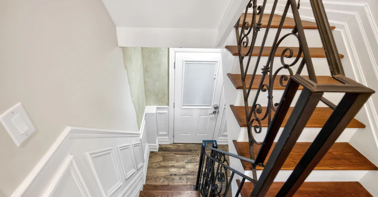 17 Lockheed Boulevard, Toronto, ON, M9P 2H5 - 29