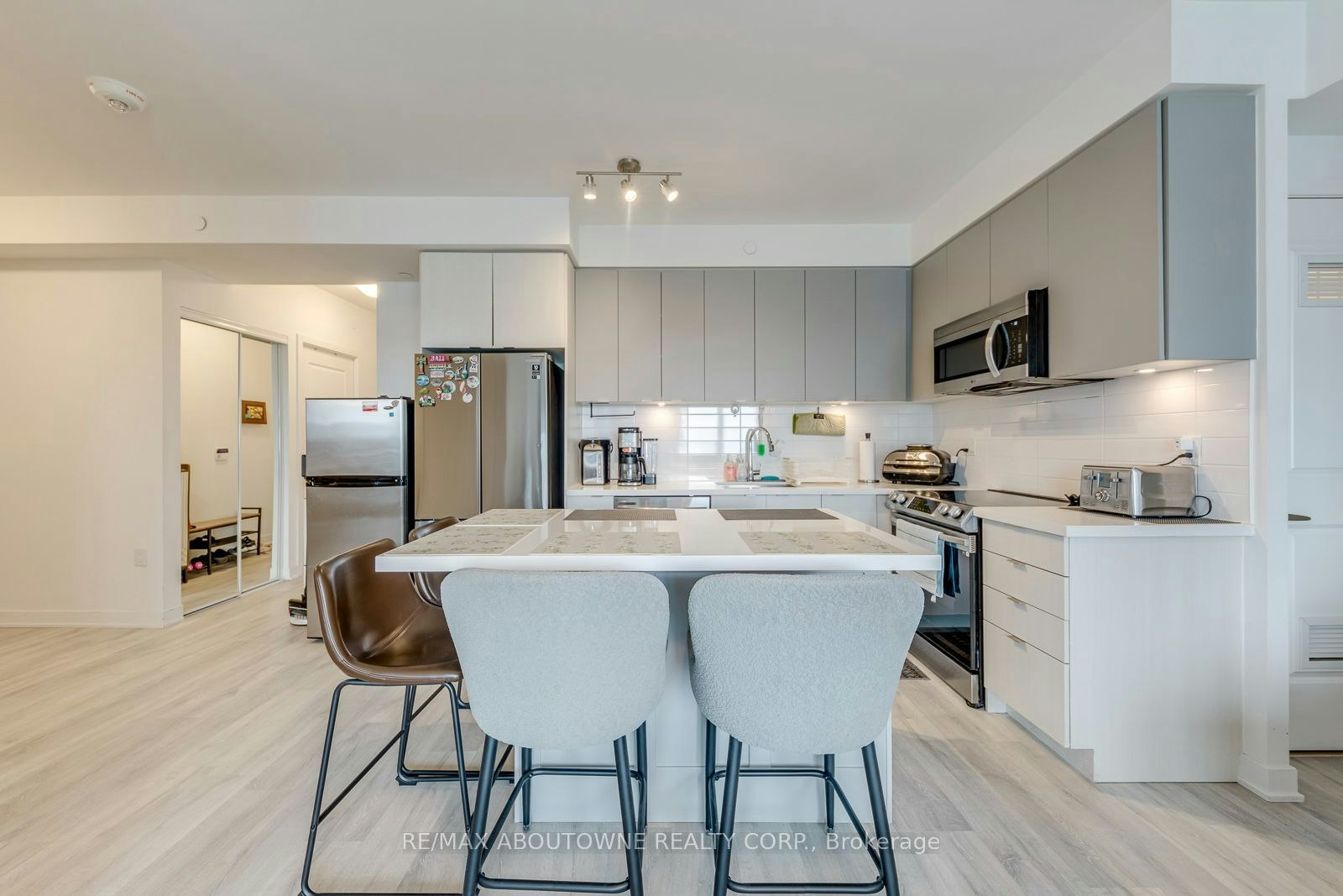 1709-4675 Metcalfe Avenue, Mississauga, ON, L5M 0Z8 - 11