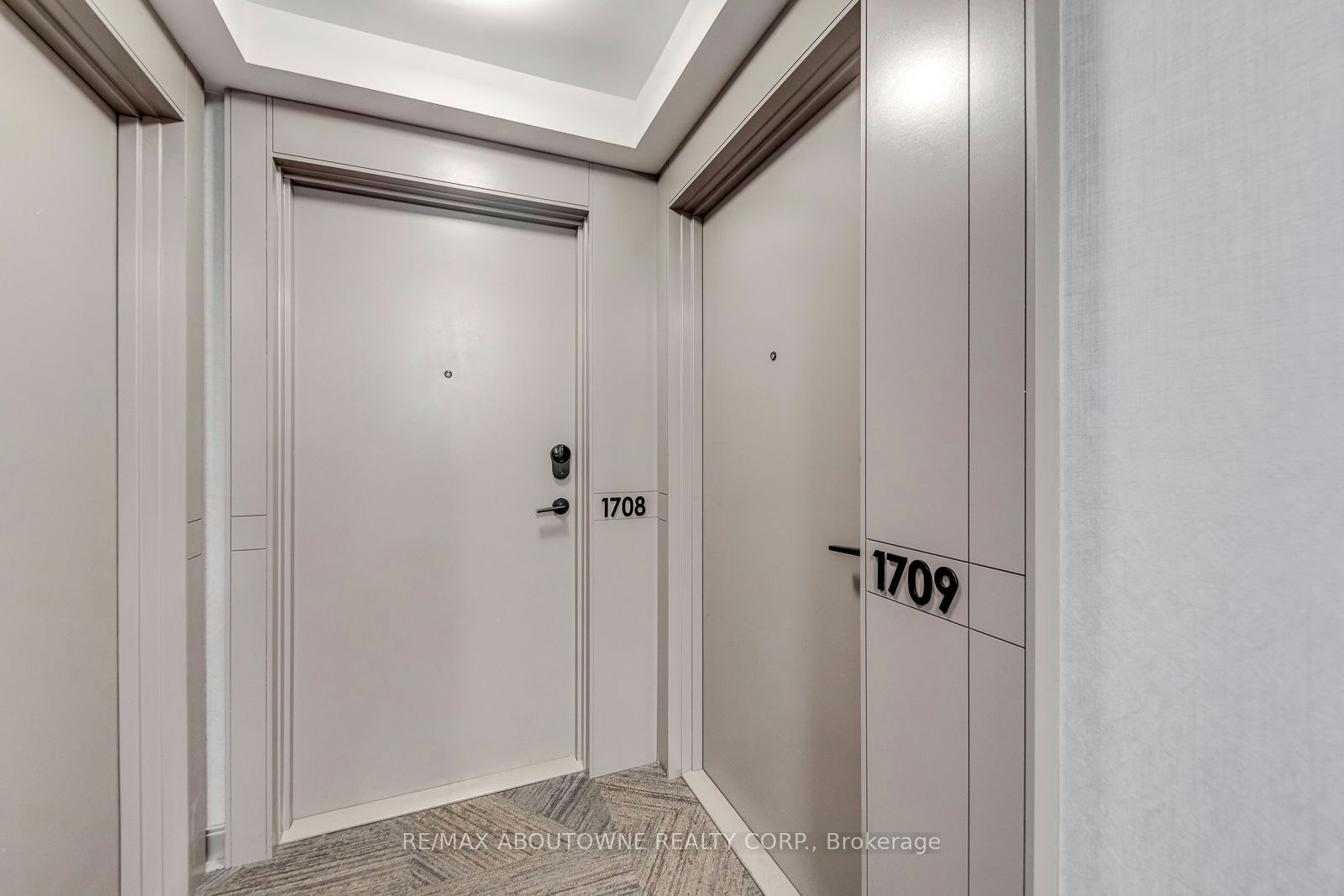 1709-4675 Metcalfe Avenue, Mississauga, ON, L5M 0Z8 - 7