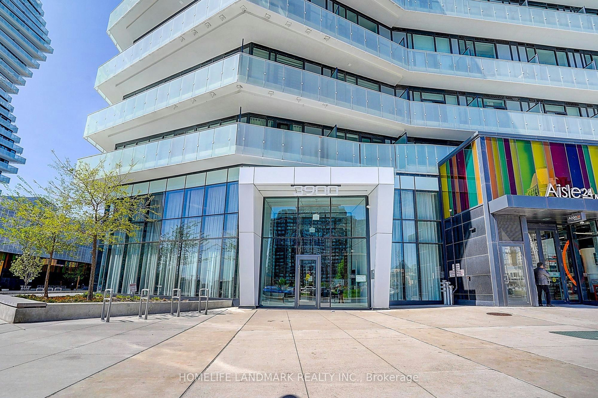 3710-3900 Confederation Parkway, Mississauga, ON, L5B 0M3 - 2
